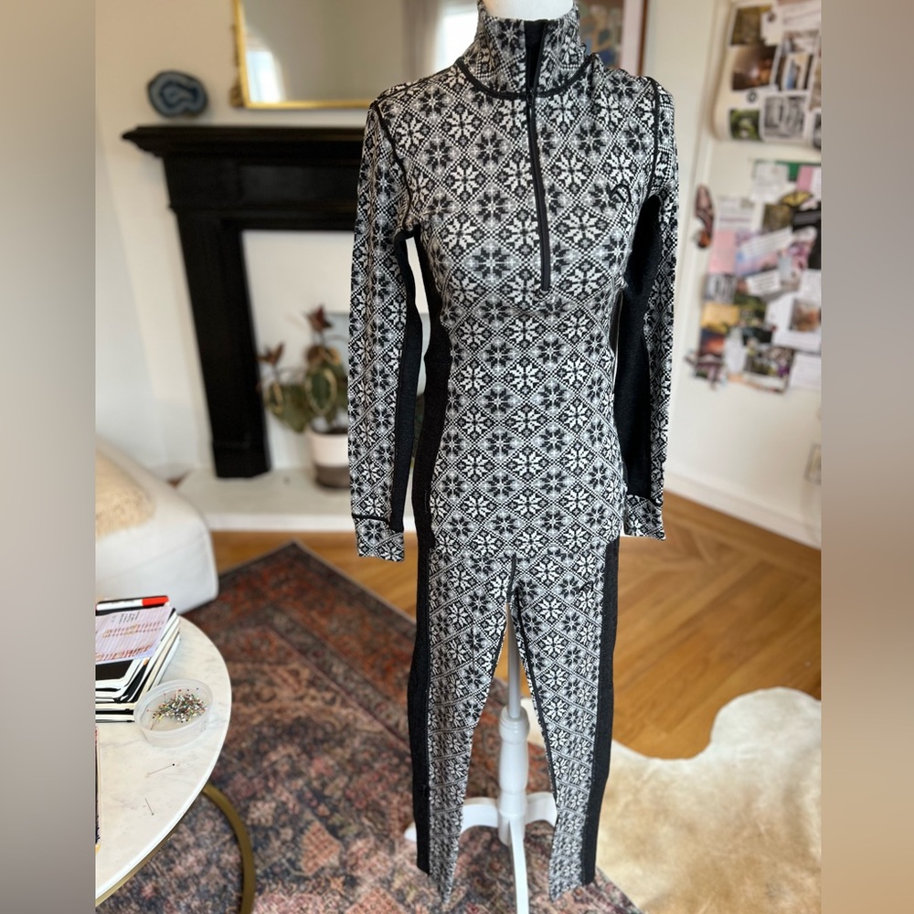 Kari Traa Baselayer Top and Pant Set 100% Merino Wool